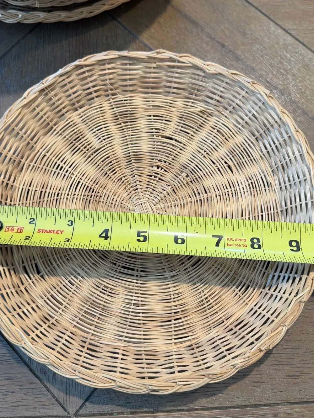 20 Vtg Rattan Wicker Plates Chargers Paper plate holders Set Of 20